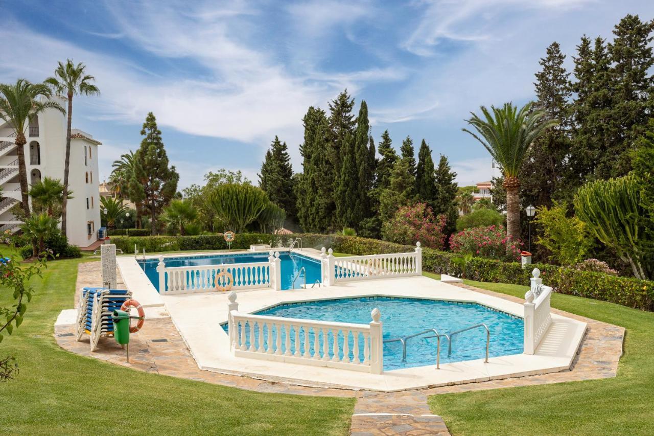 Club Delta Apartments By Ghr Rentals Міхас Екстер'єр фото