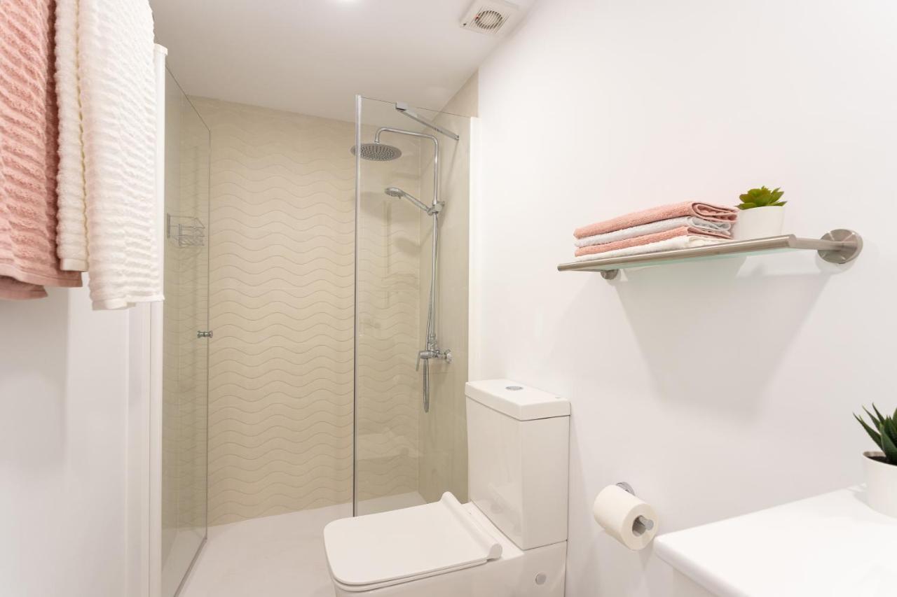 Club Delta Apartments By Ghr Rentals Міхас Екстер'єр фото